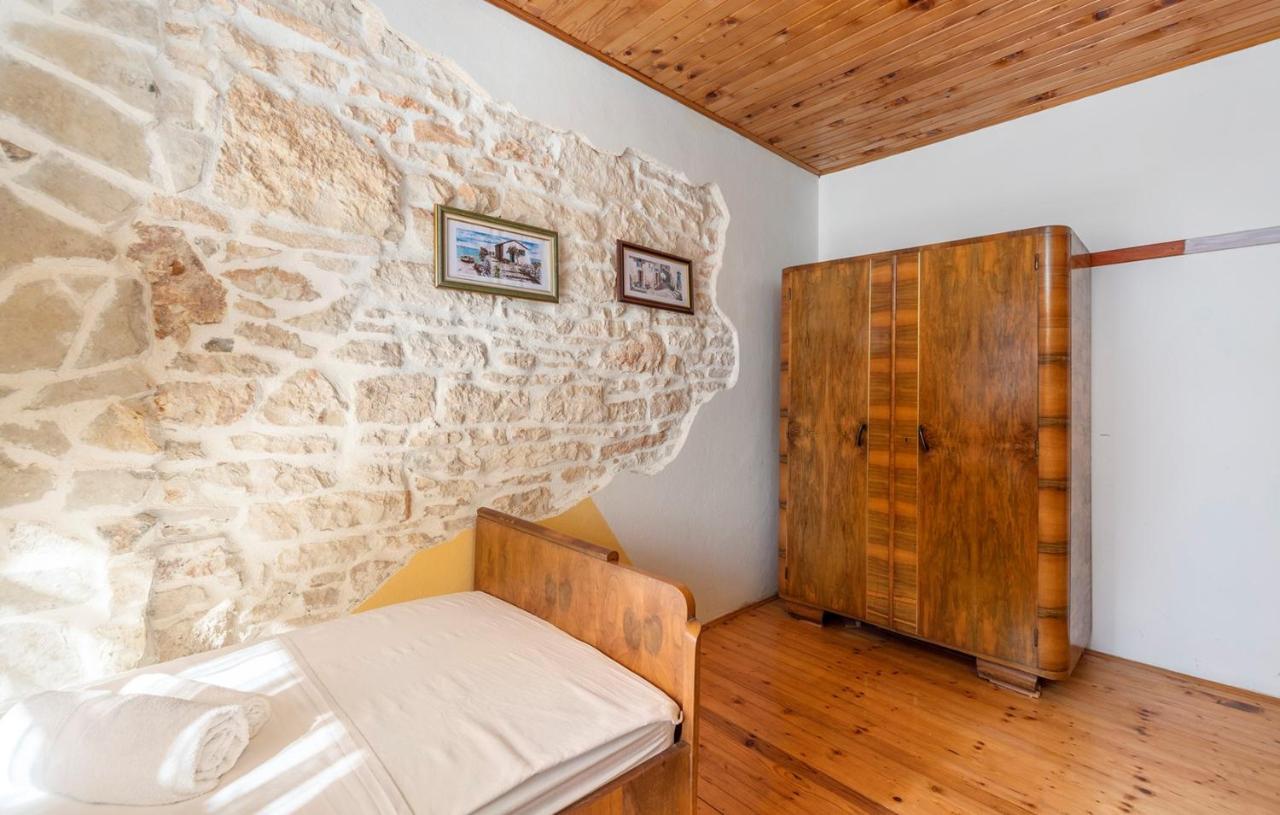 House Peresiji Hotel Room photo