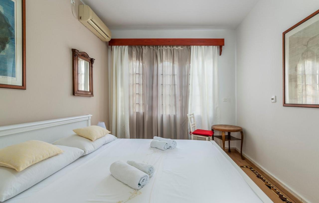 House Peresiji Hotel Room photo