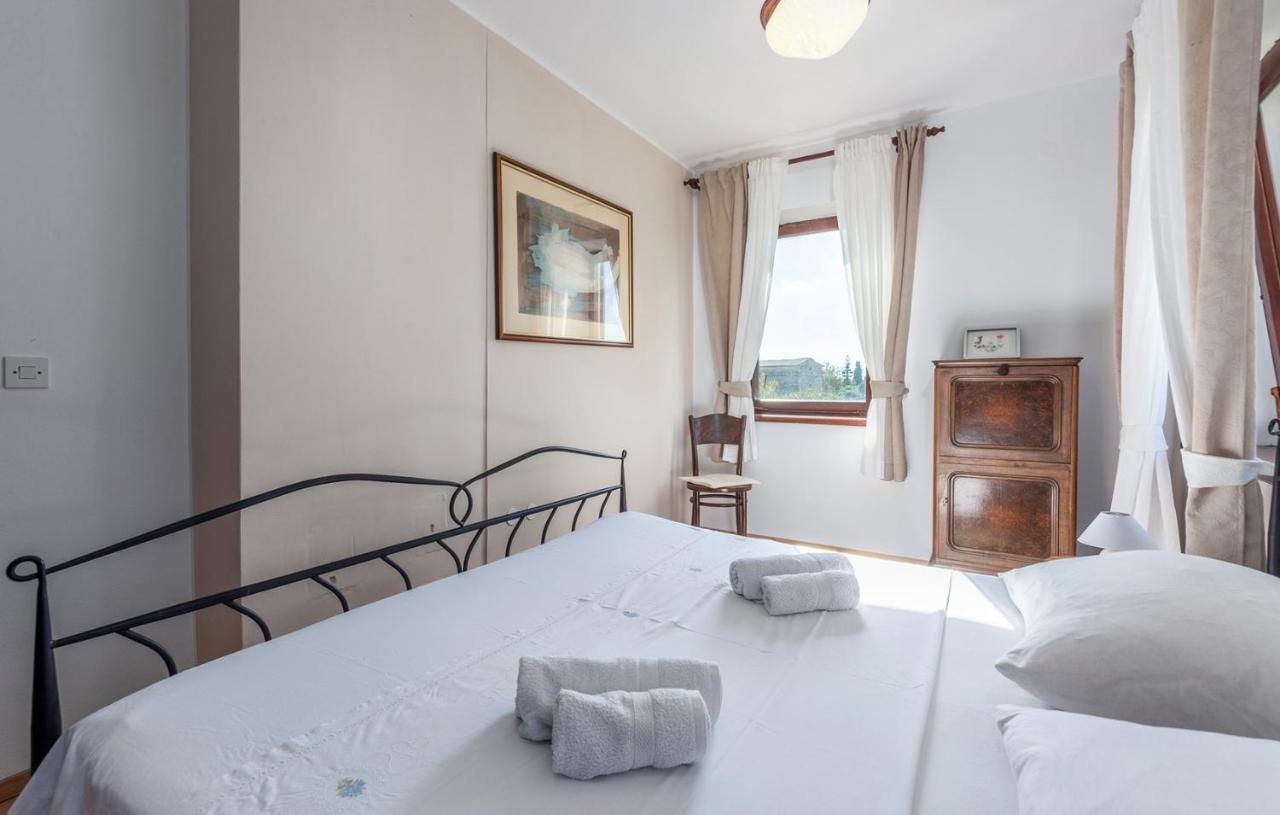 House Peresiji Hotel Room photo